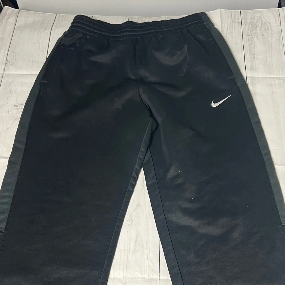Nike Dri-FIT Black Athletic joggers with white Logo - Size M